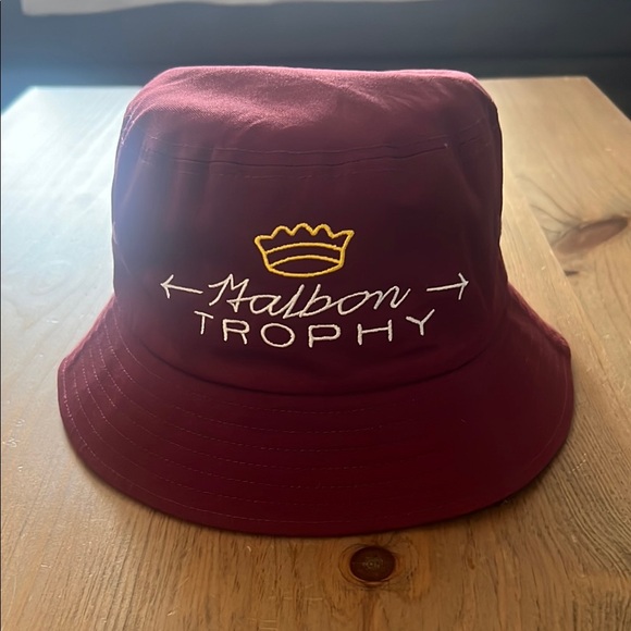 Malbon Trophy Maroon Bucket Hat - Picture 1 of 4